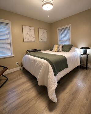 Room - Modern SoFi Retreat - 2 Min Walk to World Cup & Stadium Events (Inglewood)