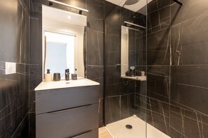 Bathroom - Le Cosy Azuréen - Welkeys (Antibes)