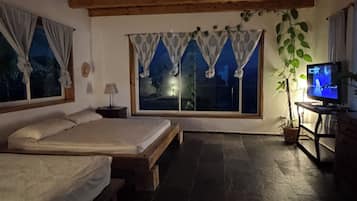 Klassiek huis, gedeeltelijk uitzicht op zee | Gratis wifi