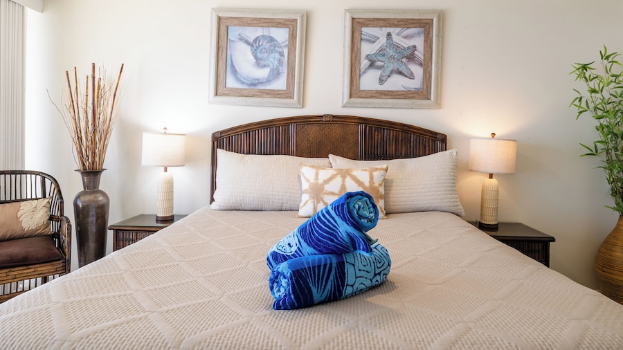 Lahaina Shores Beach Resort By Castle