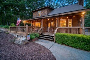 Exterior - Rosen Retreat | 3BR Cabin with hot tub, pool, game room, and fireplace (Helen)