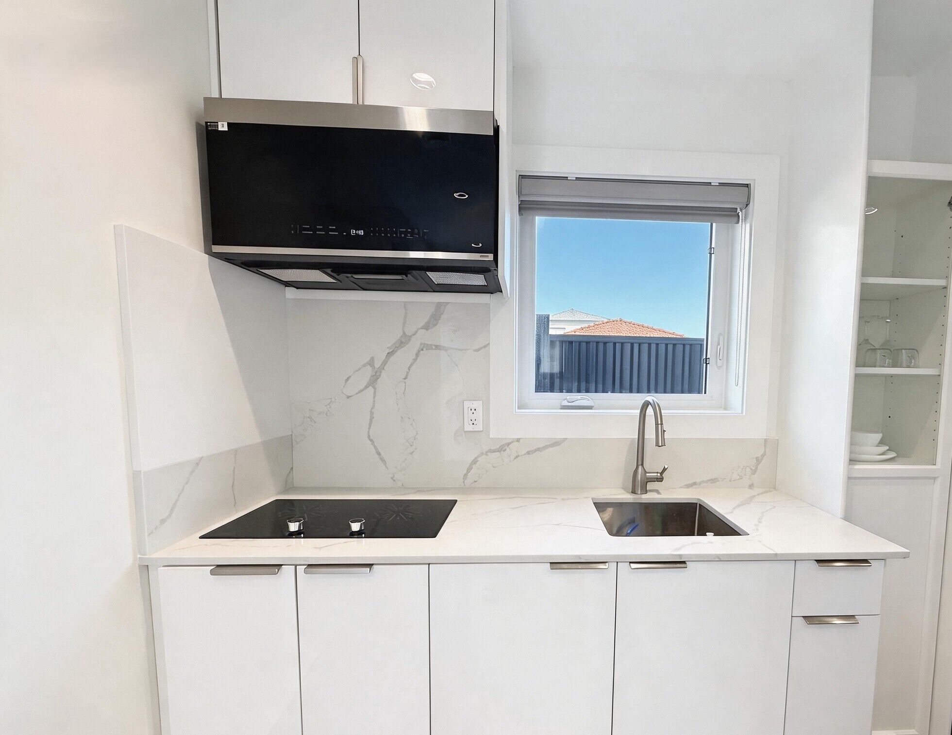 Comfort-Studiosuite, 1 Queen-Bett, Nichtraucher, Kochnische | Eigene Kochnische | Wasserkocher mit Kaffee-/Teezubehör, großer Kühlschrank, Mikrowelle