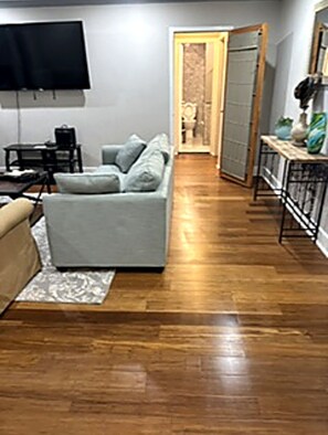 Interior - Beautifully Furnished Downtown Atlanta Condo (Atlanta)