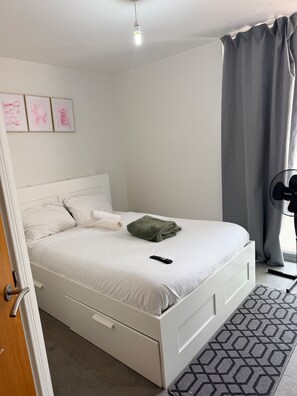 Room - Cozy City Apartment in Birmingham (Birmingham)