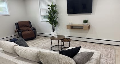 Private Studio • Near WMC •NYC • Tarrytown• Parking • 5 Min to Valhalla Train