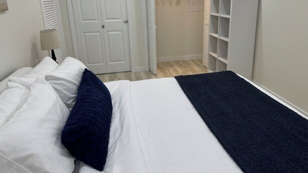 1 bedroom, WiFi, bed sheets
