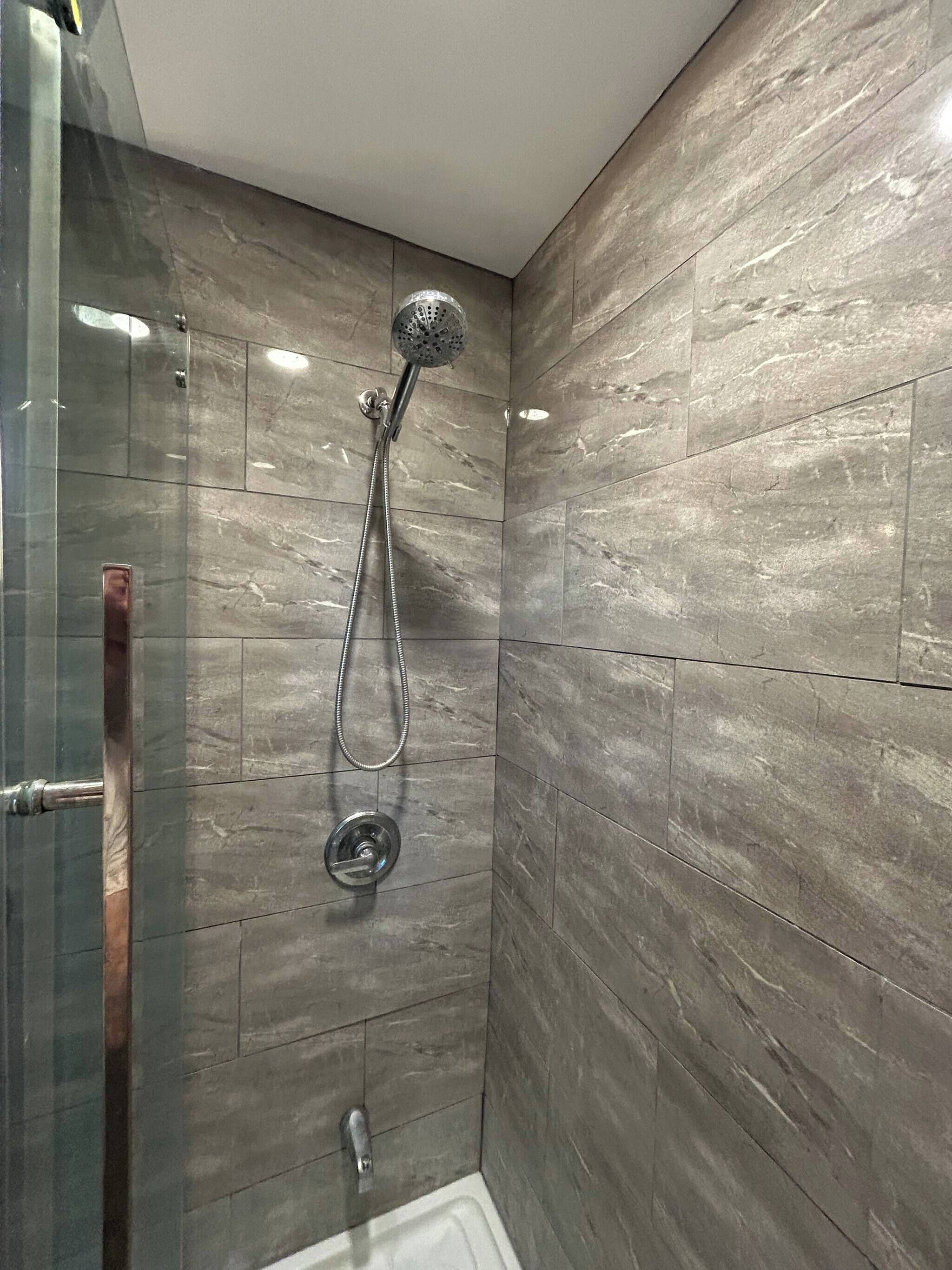 Bungalow, 3 Bedrooms, Fireplace | Bathroom