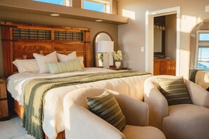 3 chambres, fer et planche à repasser, Wi-Fi, draps fournis