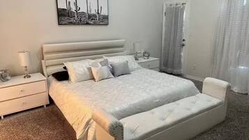 Iron/ironing board, WiFi, bed sheets
