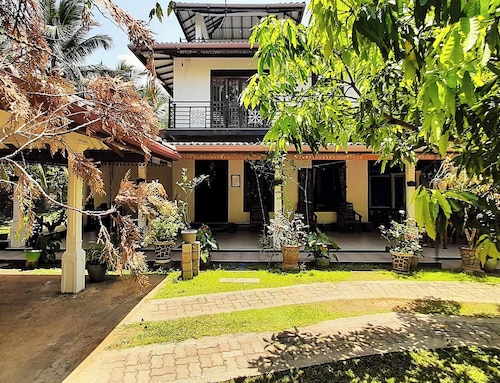Habarana Guest House 