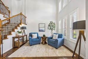 Interior - The Barrymore / Pool, Hot Tub, Pool Table and Theater (Frisco)