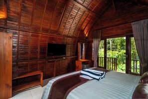 Habitación doble tradicional | Escritorio, espacio para trabajar con laptop y wifi gratis 