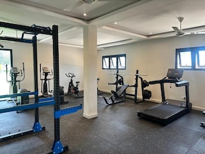 Fitness facility - Tanji Cliffs (Tanji)