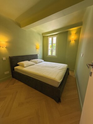 WiFi, bed sheets - Vrbo Property (Mougins)