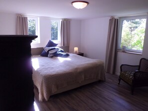 3 Schlafzimmer, Bügeleisen/Bügelbrett, WLAN