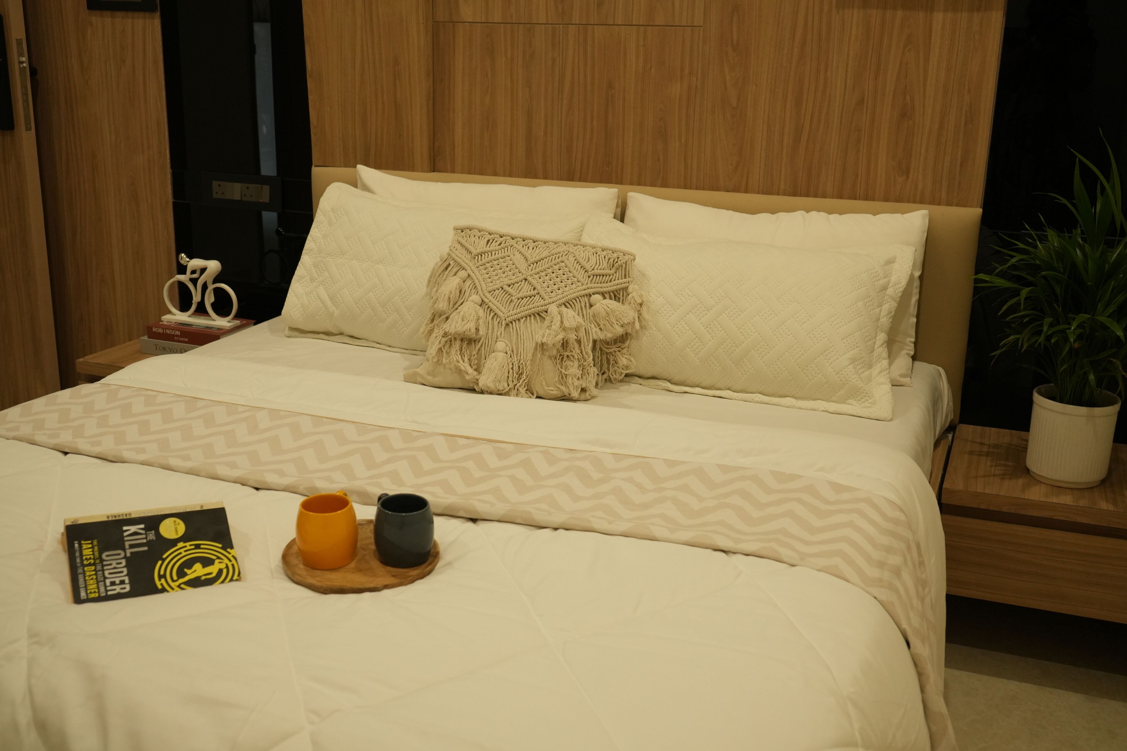 3 bedrooms, iron/ironing board, free WiFi, bed sheets