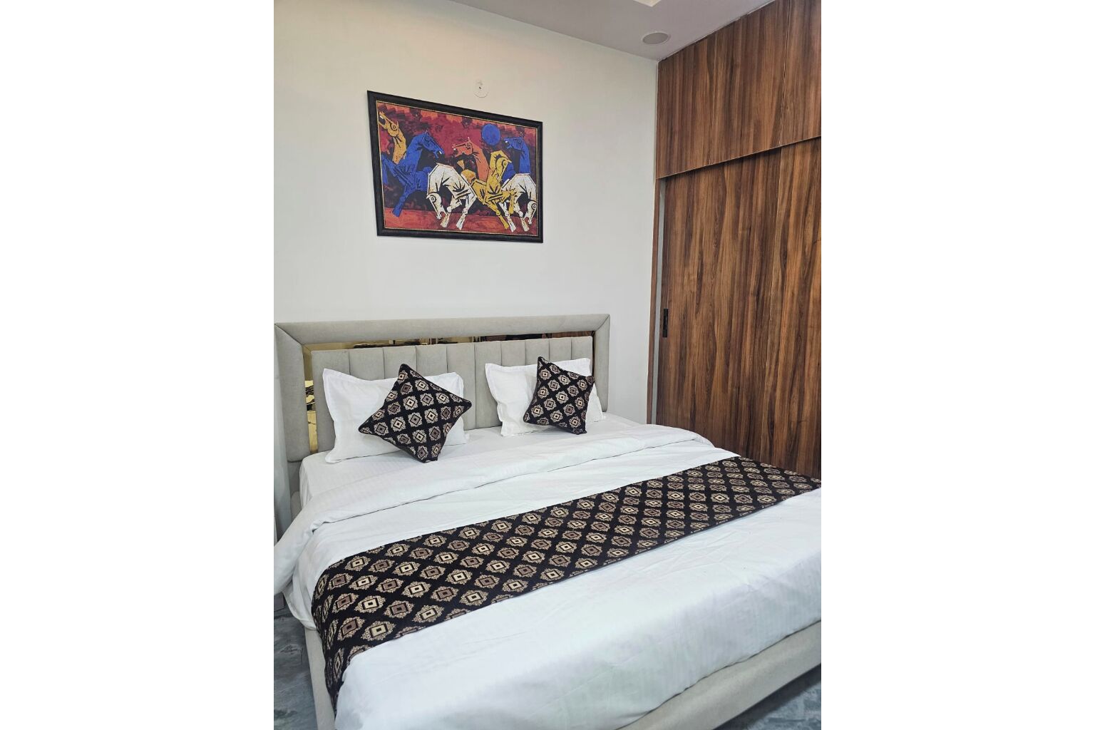 Deluxe Room | Free WiFi