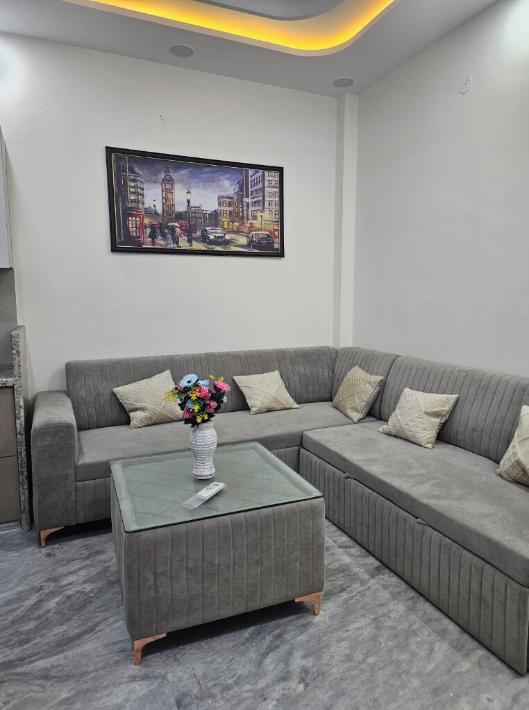 Suite | Living area | 32-inch LED TV with cable channels
