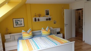 Room - Vrbo Property (Gunzenhausen)