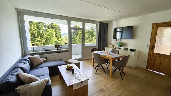 Living area - Vrbo Property (Goslar)