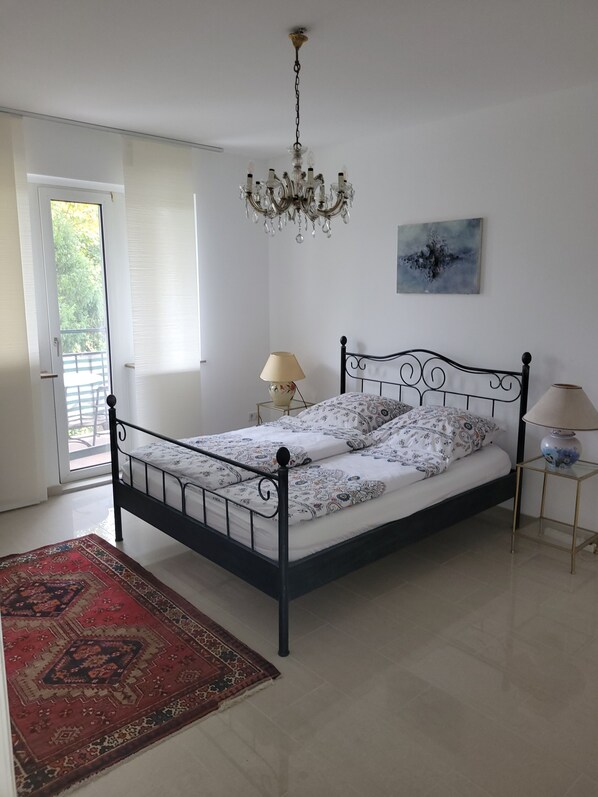 1 chambre, fer et planche à repasser, Wi-Fi, draps fournis