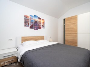 Apartment | 3 Schlafzimmer, Bügeleisen/Bügelbrett, Bettwäsche