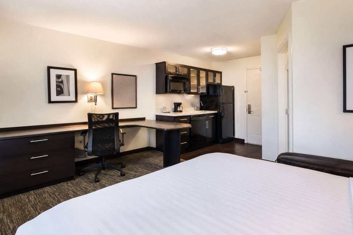 Suite Studio Confort, 1 grand lit, accessible aux personnes malentendantes, non-fumeur | Équipements de la chambre