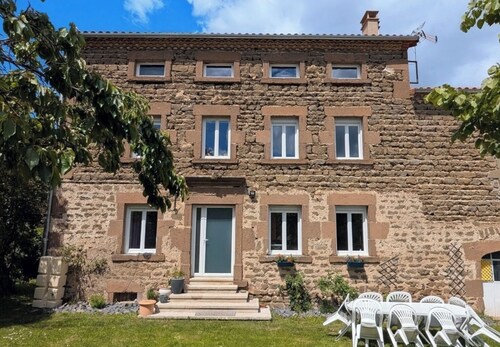 La Canissa Carrada Vacation Rental for 4 to 6 People
