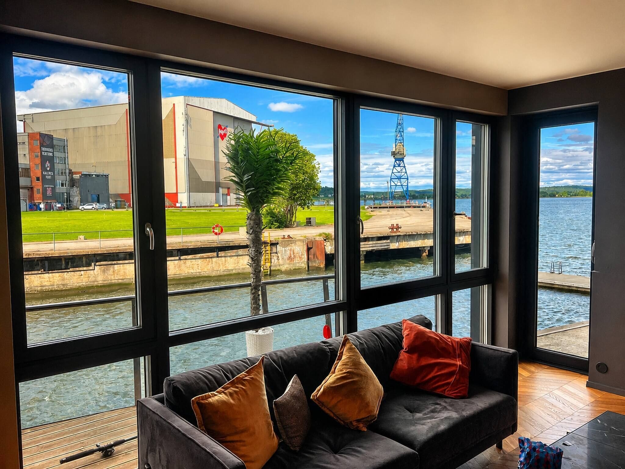 Apartment, 2 Bedrooms, Accessible, Balcony | Interior