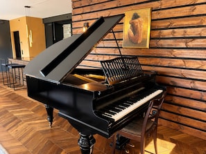 Apartment, 2 Bedrooms, Accessible, Balcony | Interior