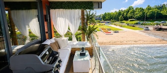 Luxurious Central Tønsberg Apartment Located on the City Beach