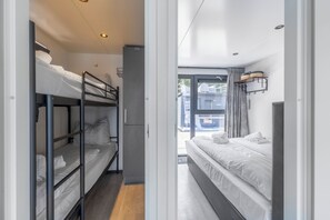 2 quartos, Wi-Fi de cortesia, roupa de cama