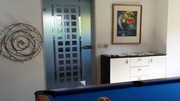 Spielezimmer