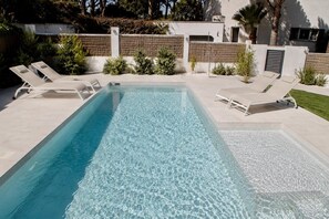 Pool - Luxury Mediterranean Villa in Roche, Conil, Cádiz. (Roche)