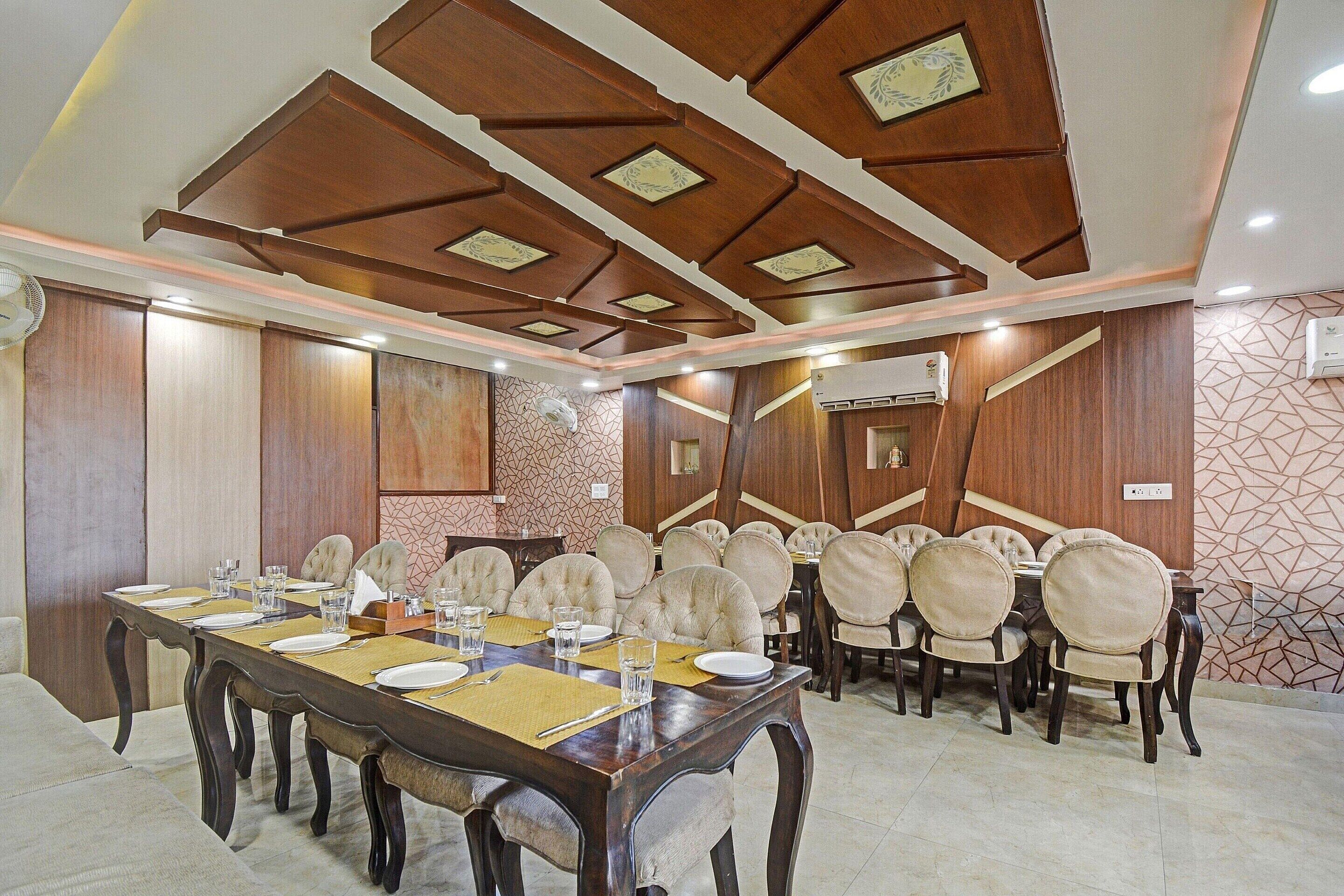 House | Dining
