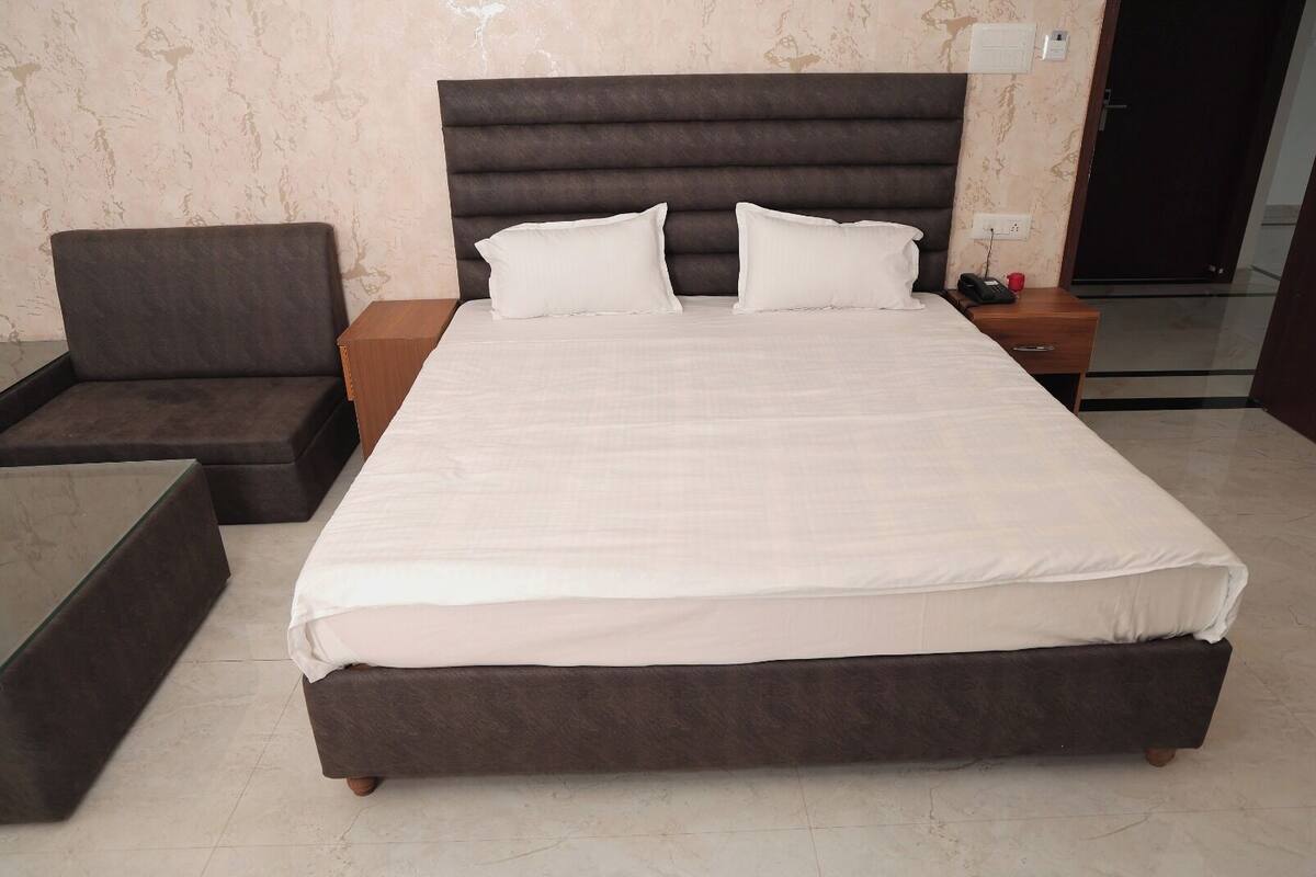 Habitación junior | Escritorio y wifi gratis