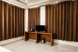 Ảnh chưa phân loại, 4 trong số 34 ảnh, nút