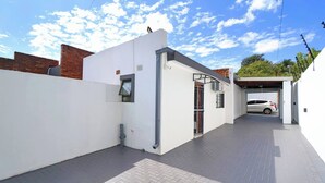 Studio, 1 Bedroom, Accessible | Bahagian luar