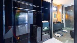 Ảnh chưa phân loại, 3 trong số 14 ảnh, nút