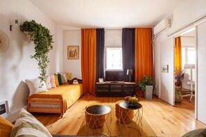 Living area - Vânători Nest - 2 room - Pumo properties (București)