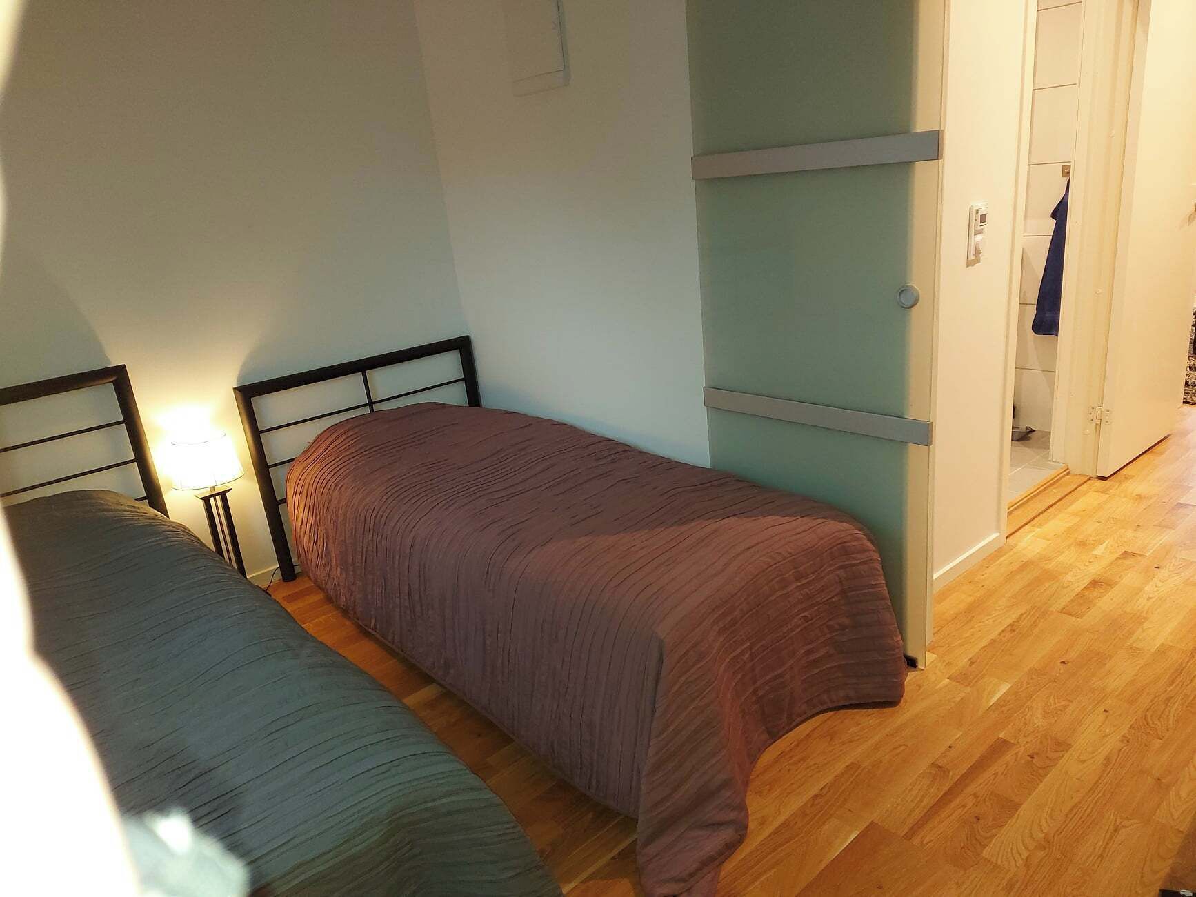 2 bedrooms, WiFi, bed sheets, wheelchair access