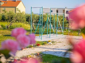 Children's play area - outdoor - Apartments Marina (Kastela)