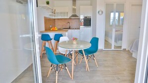 Appartement (One bedroom apartment with terrace) | Dineerruimte