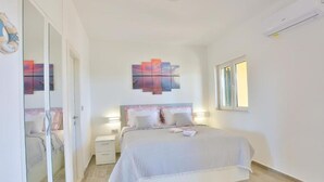Appartement (One bedroom apartment with balcony) | 2 slaapkamers, babybedden, gratis wifi