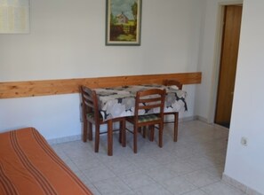 Dining room - Apartments and Rooms Juradin (Podstrana)