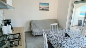Appartement (Two Bedroom Apartment With Sea View A) | Salle de séjour
