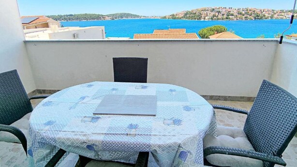 Appartement (Two Bedroom Apartment With Sea View A) | Balcon