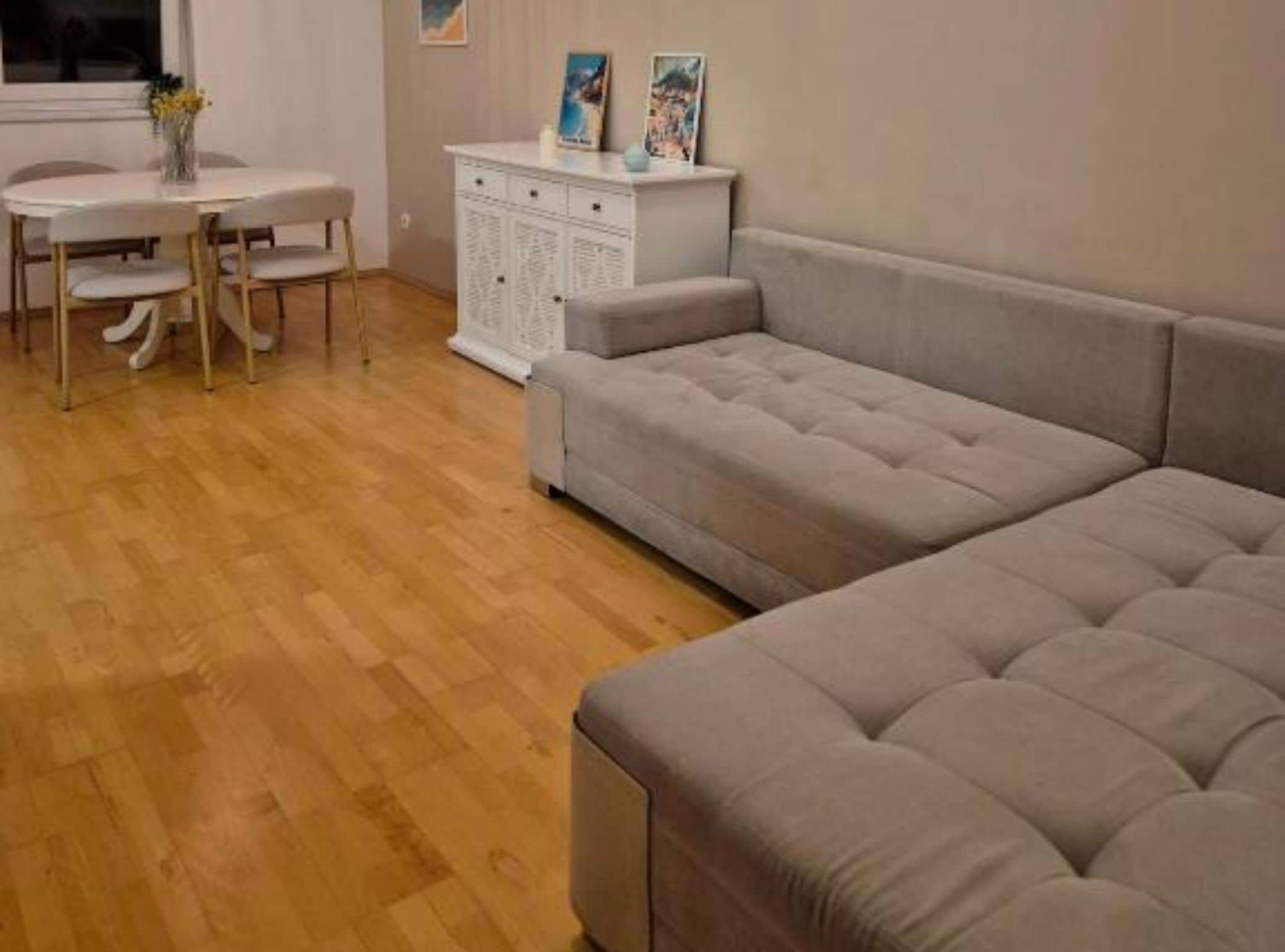 Apartment (Two Bedroom Apartment with Sea View a) | Living room | 32-inch flat-screen TV with cable channels