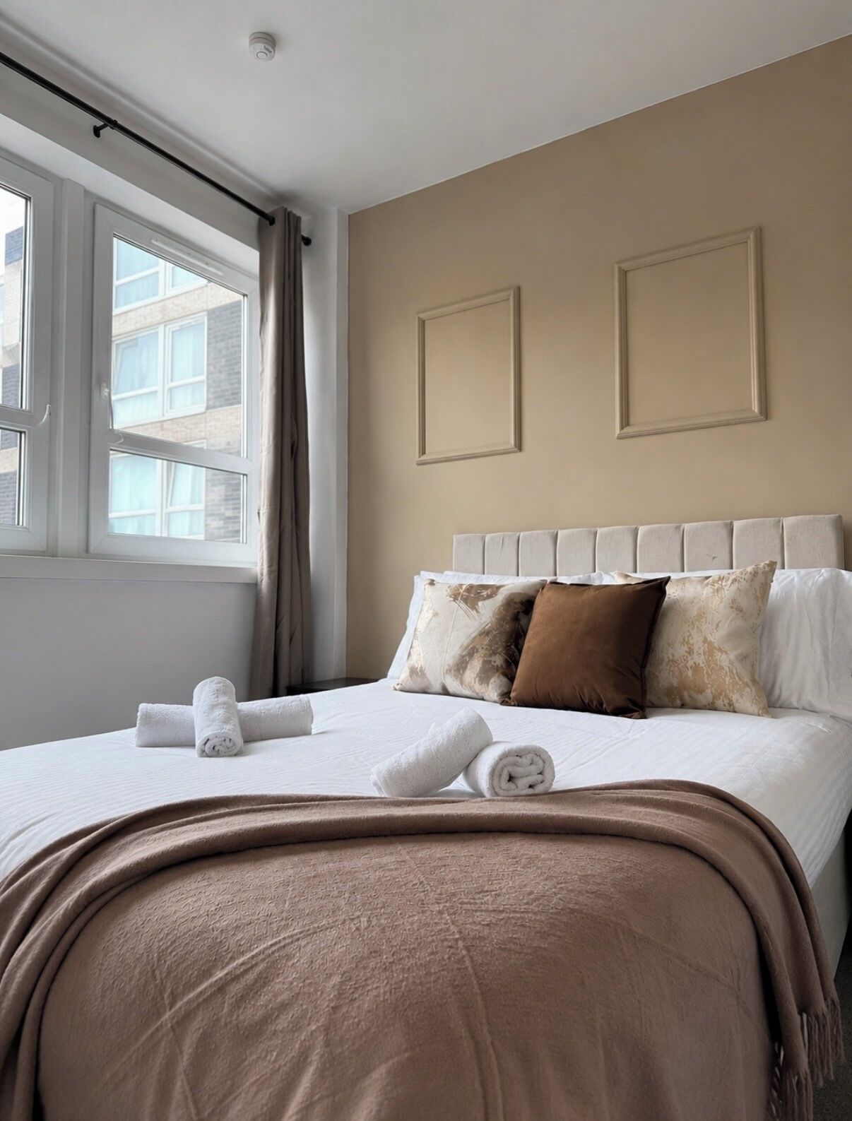 2 bedrooms, WiFi, bed sheets