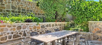 Beautiful apartment in Obrovac with WiFi